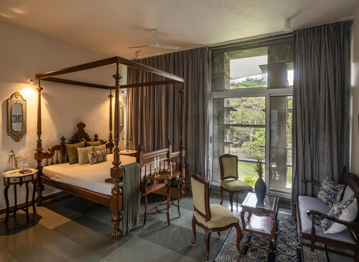 Lohonostays Maharajah House Karjat Extérieur photo