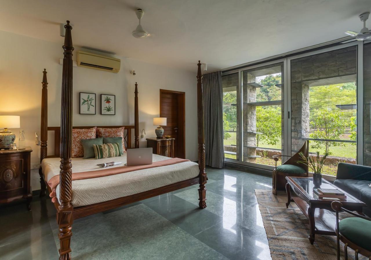 Lohonostays Maharajah House Karjat Extérieur photo