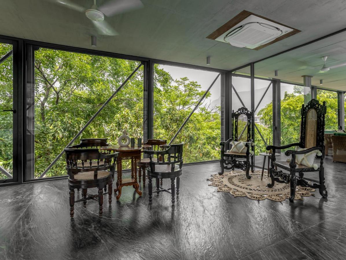 Lohonostays Maharajah House Karjat Extérieur photo